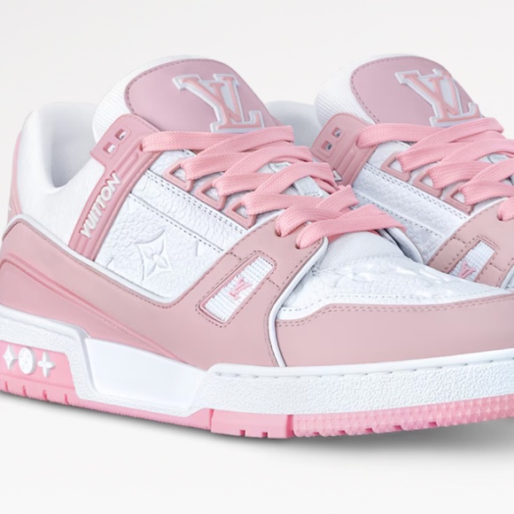 Louis Vuitton Trainer Sneaker - Picture 1 of 5